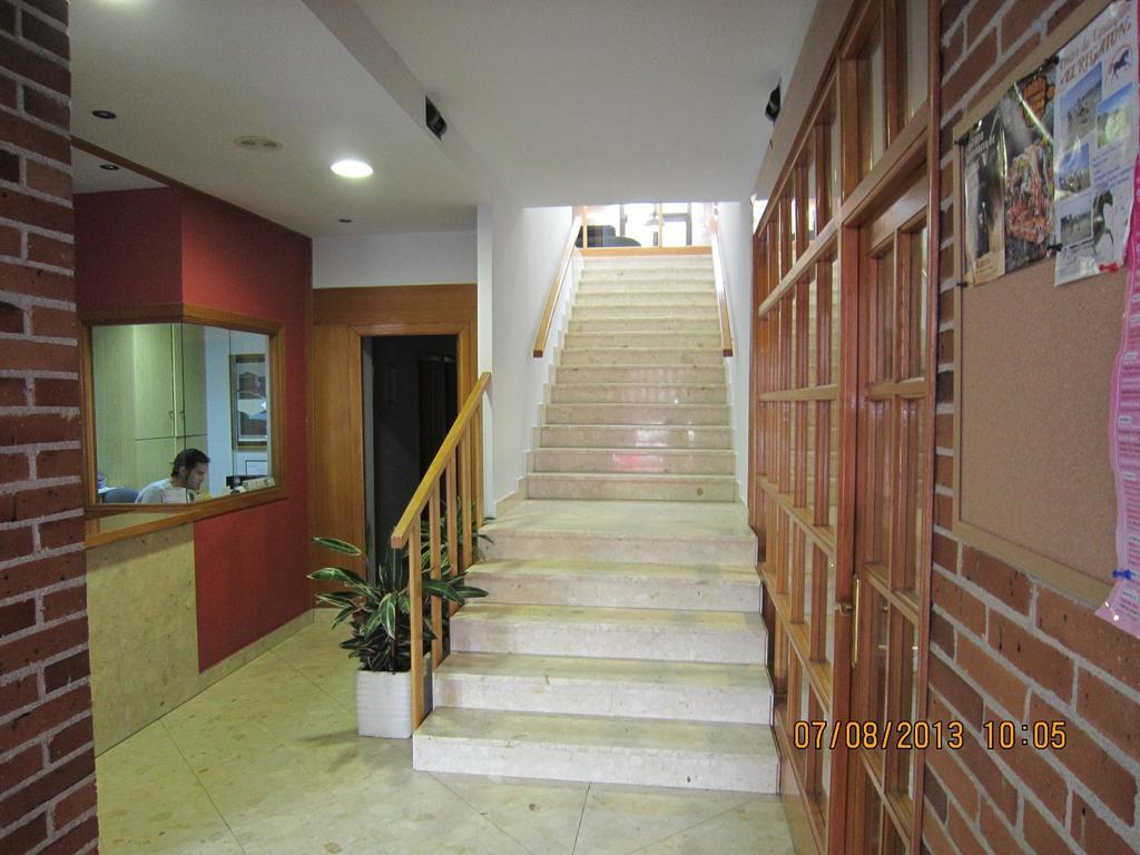 Apartamentos Laredo-Playa Esterno foto