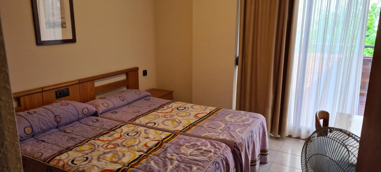 Apartamentos Laredo-Playa Esterno foto